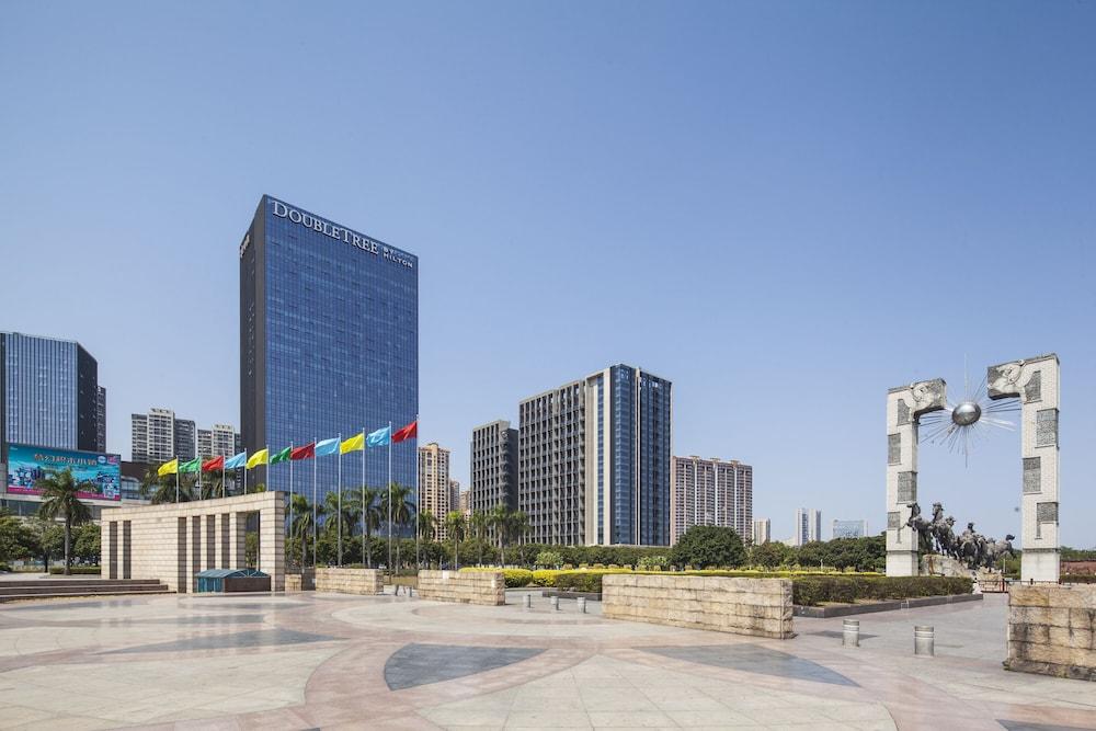 Doubletree By Hilton Shenzhen Longhua: Central Location Near Metro & Attractions Exterior photo